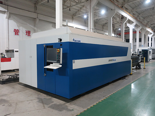 レーザー金属切断機2000ワットレーザーチューブ1キロワット切断機